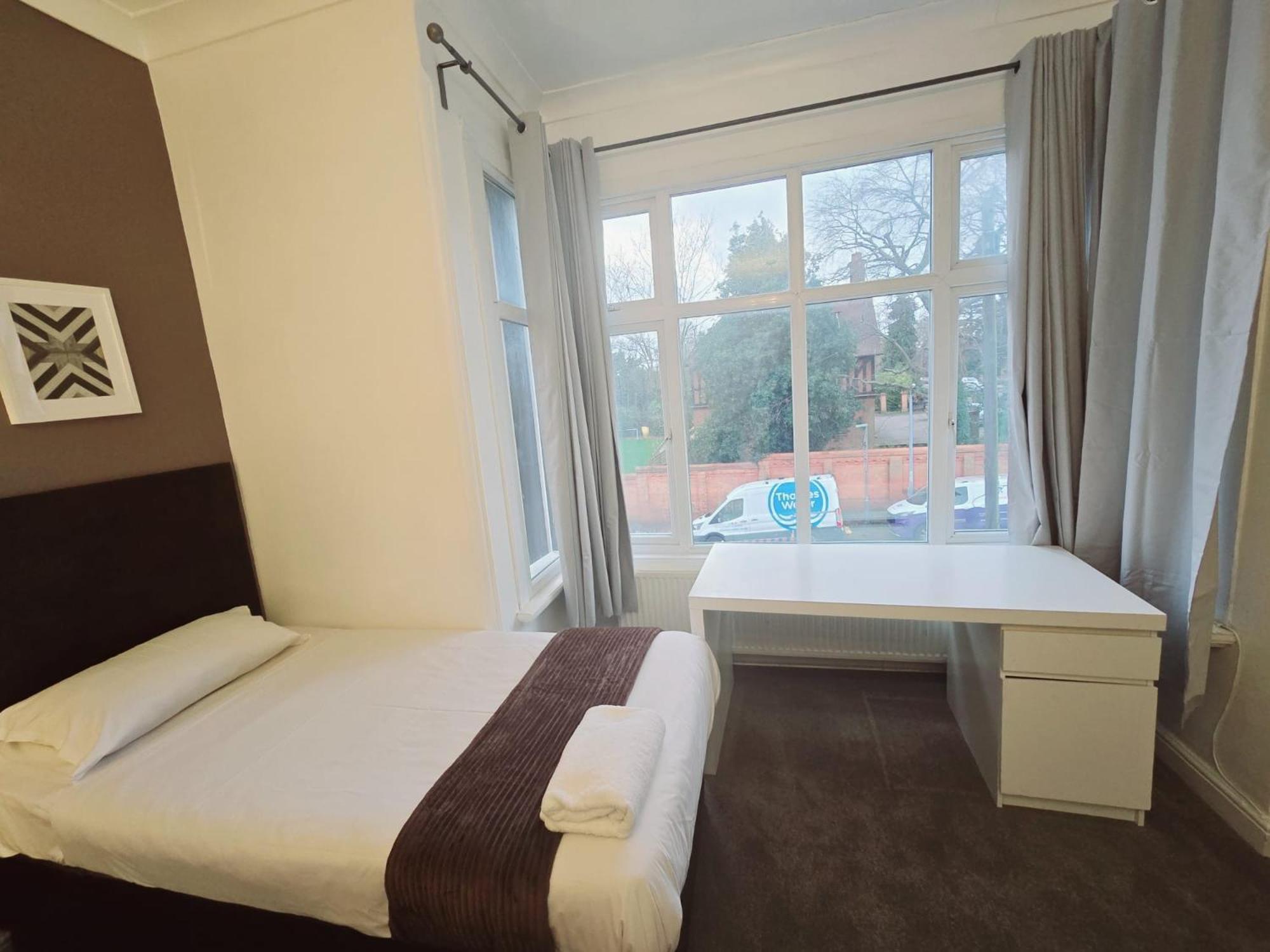 Kingswood Hotel Maidenhead Ngoại thất bức ảnh