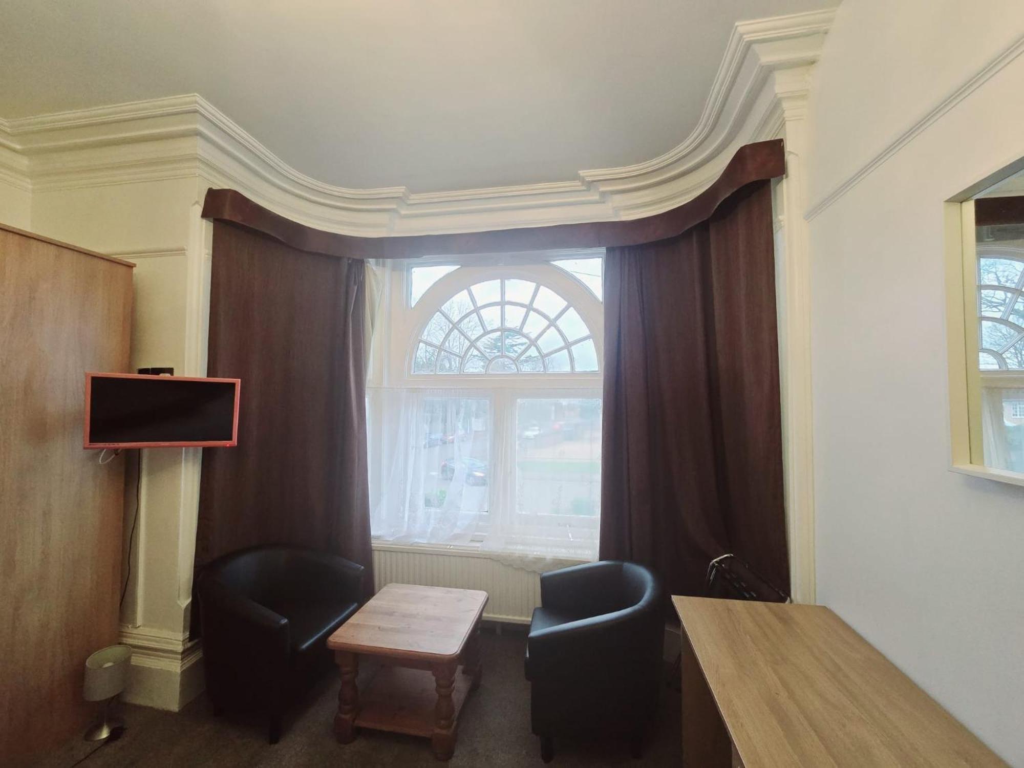 Kingswood Hotel Maidenhead Ngoại thất bức ảnh