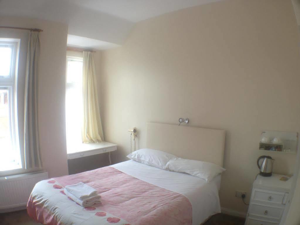 Kingswood Hotel Maidenhead Ngoại thất bức ảnh